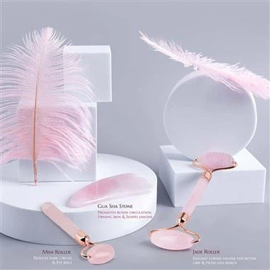 Rožu kvarca sejas veltnis ar gua sha un acu veltni