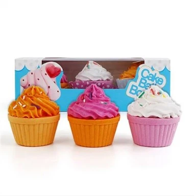 Saldējuma cupcake vannas bumba