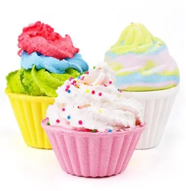 Krāsains vannas bumbas cupcake dāvanu komplekts